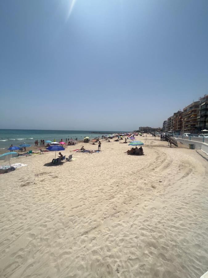 Apartamentos Costazul Torrevieja Kültér fotó